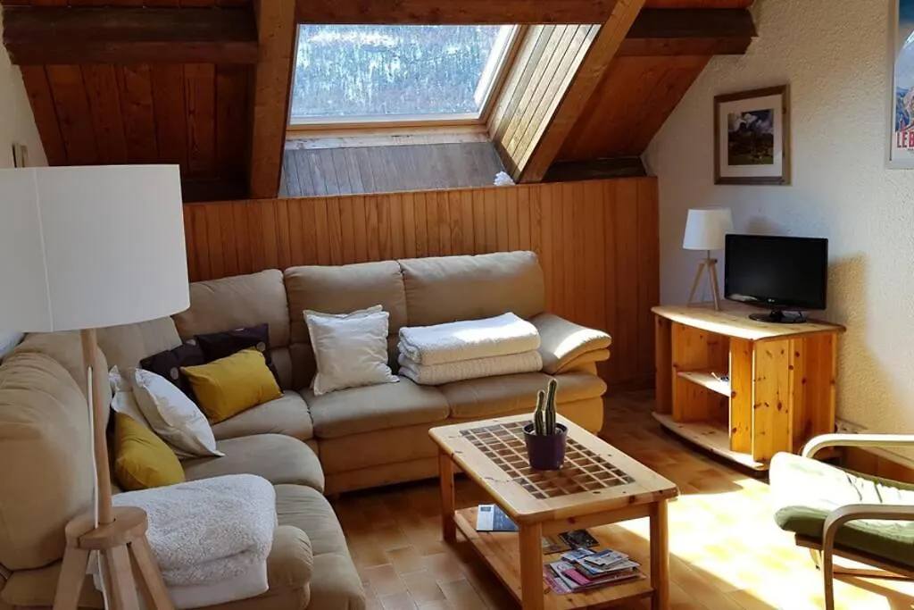 Appartement T3 60M2 A Briancon Dans Residence Calme Avec 7 Couchages France