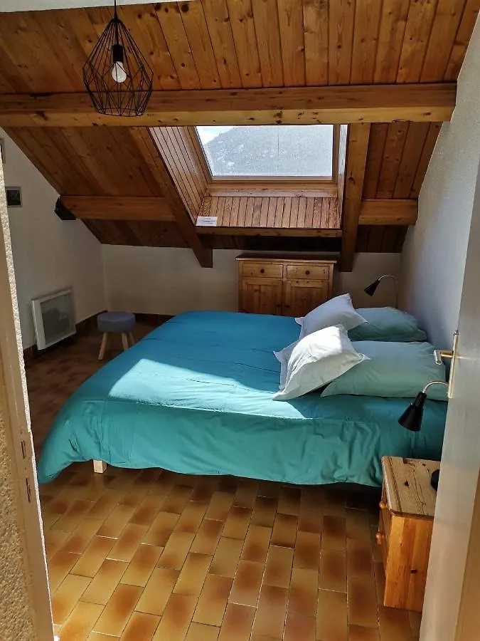 Appartement T3 60M2 A Briancon Dans Residence Calme Avec 7 Couchages France