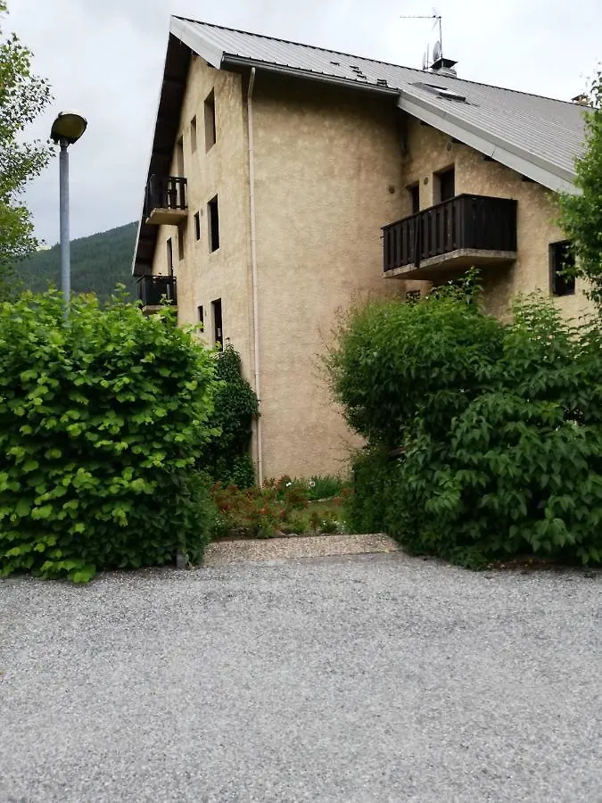 Appartement T3 60M2 A Briancon Dans Residence Calme Avec 7 Couchages Apartment